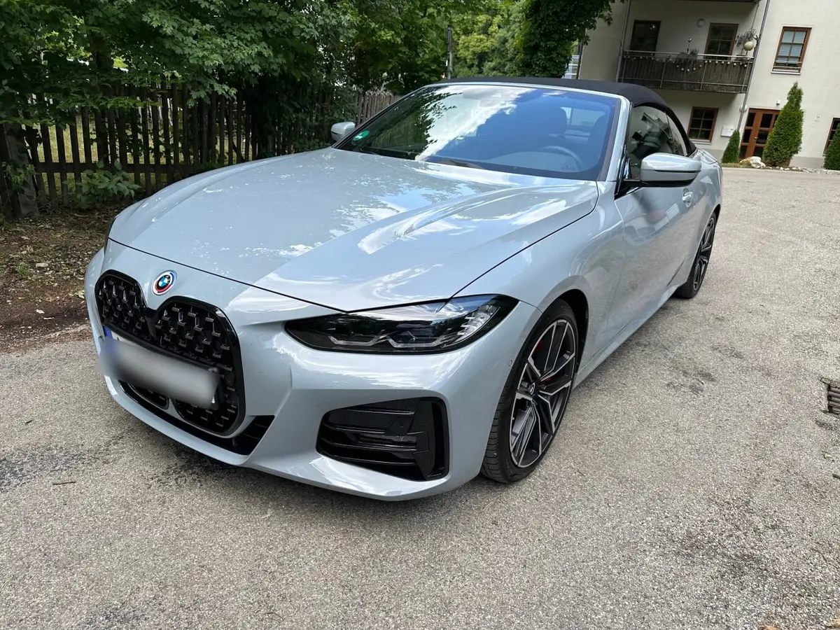 BMW 430i Cabrio 2023 — Super Car Rental Switzerland, Switzerland. BMW 430i Cabrio in Switzerland Das BMW 430i Cabrio aus dem Jahr 2023 steht in Switzerland…