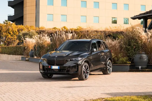 BMW X5 M-pack 30d 2025 — Super Car Rental Switzerland, Switzerland