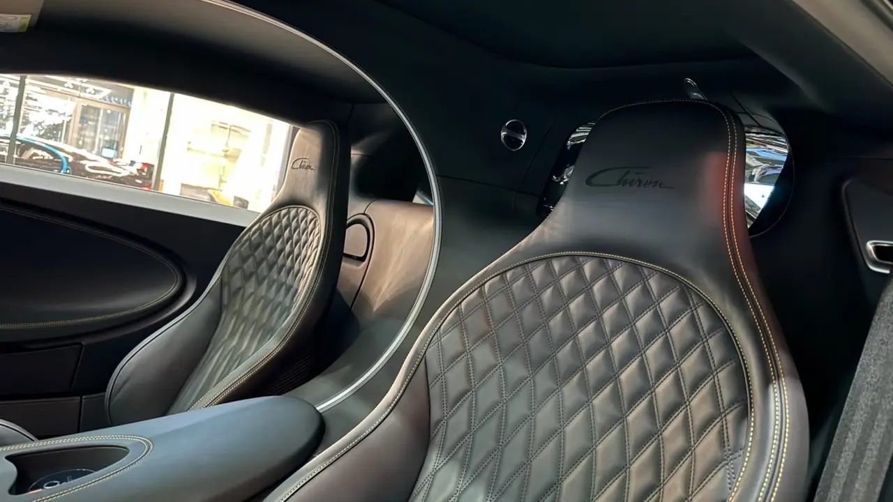 Bugatti Chiron 110 Ani 2019, intérieur — Super Car Rental Switzerland, Switzerland. Bugatti Chiron 110 Ani in Switzerland La Bugatti Chiron 110 Ani 2019 fait partie des…