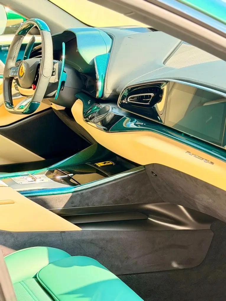 Ferrari Purosangue Atelier 2025, tableau de bord — Super Car Rental Switzerland, Switzerland. Ferrari Purosangue Atelier in Switzerland La Ferrari Purosangue Atelier 2025 s'inscrit…