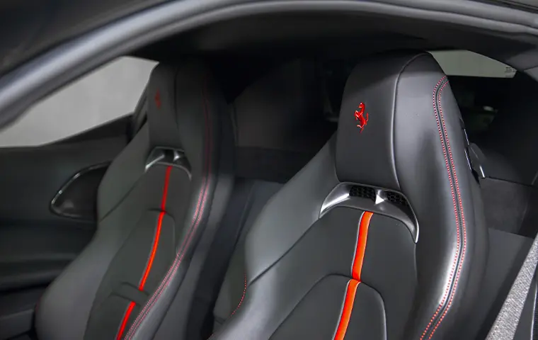 Ferrari SF90 Stradale 2025, vue arrière — Super Car Rental Switzerland, Switzerland. Ferrari SF90 Stradale in Switzerland Louer une Ferrari SF90 Stradale en Suisse, c'est…