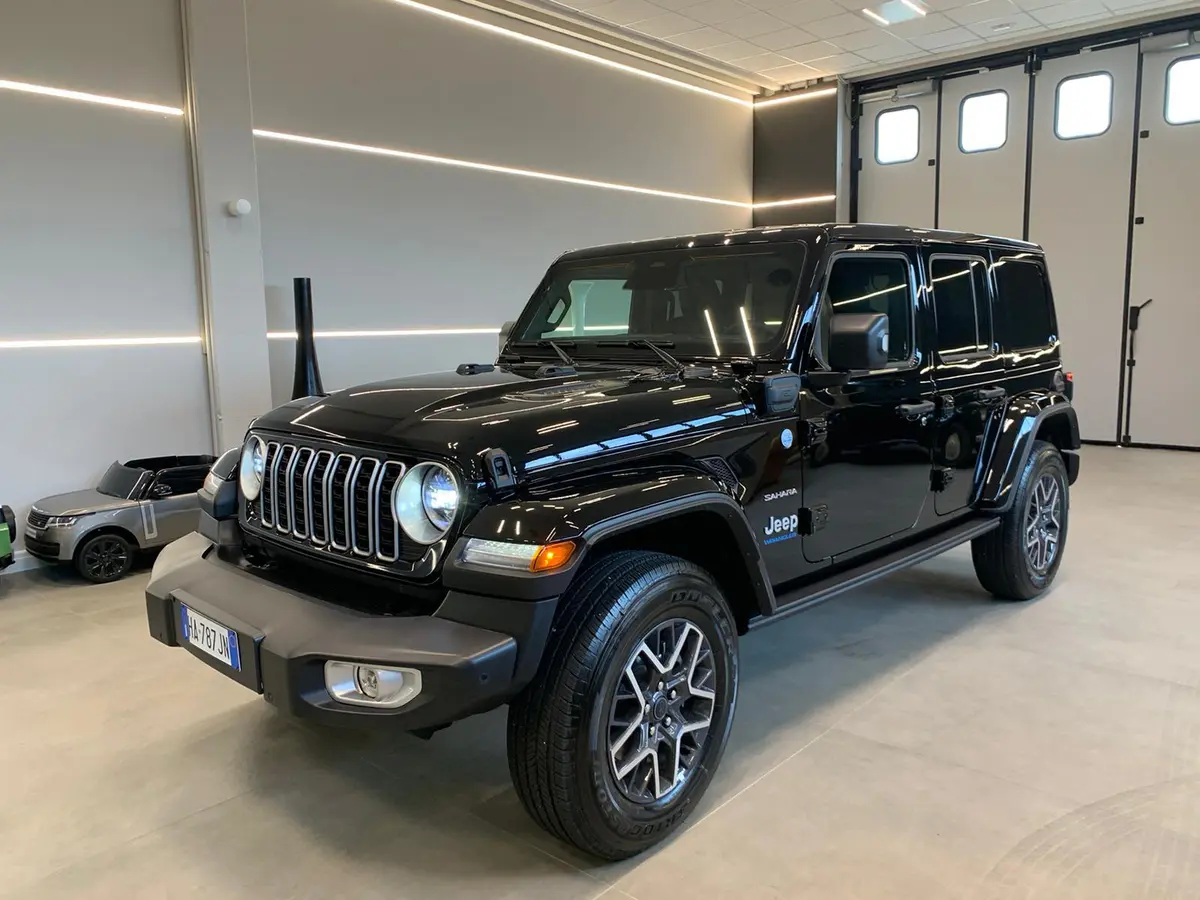 Jeep Wrangler 2025 — Super Car Rental Switzerland, Switzerland. Jeep Wrangler in Switzerland Der Jeep Wrangler 2025 steht in der Schweiz zur Miete bereit…