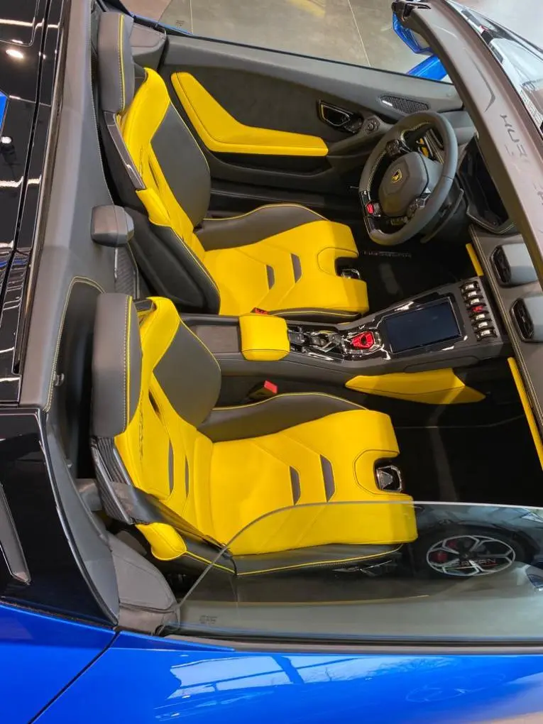 Lamborghini Huracan Evo Spyder 2022, exterior — Super Car Rental Switzerland, Switzerland. Lamborghini Huracan Evo Spyder in Switzerland The Lamborghini Huracan Evo Spyder is…