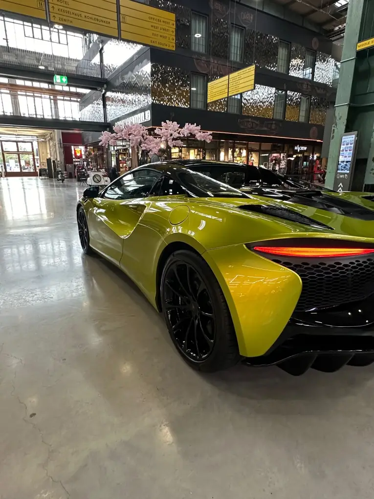McLaren Artura Spider 2024, exterior — Super Car Rental Switzerland, Switzerland. McLaren Artura Spider in Switzerland The McLaren Artura Spider is available to rent in…