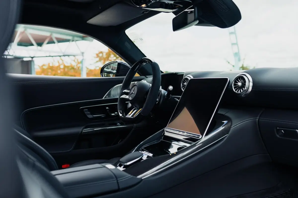 Mercedes Benz GT63 AMG Coupe 2024, vue arrière — Super Car Rental Switzerland, Switzerland. Mercedes Benz GT63 AMG Coupe in Switzerland La Mercedes Benz GT63 AMG Coupe 2024 se loue…
