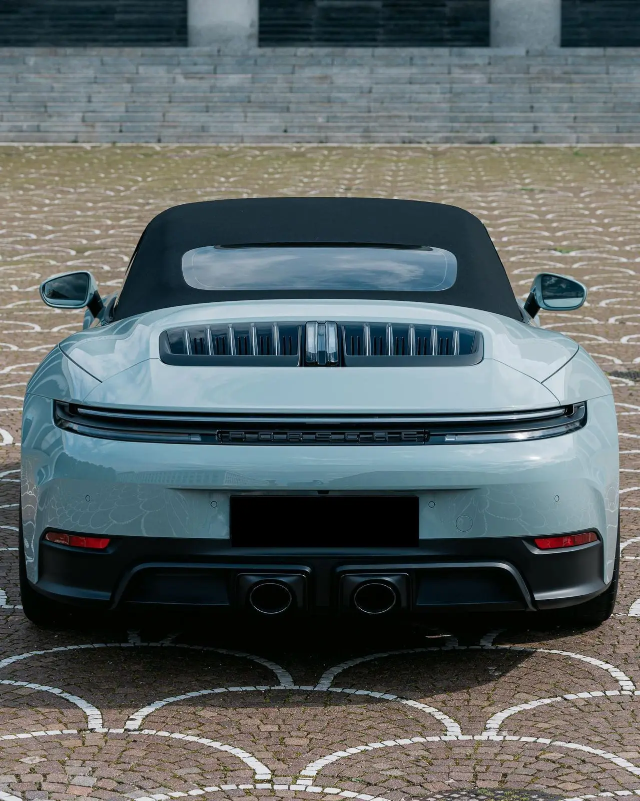 Porsche Carrera Spyder 992,2 GTS 2025, Außenansicht — Super Car Rental Switzerland, Switzerland. Porsche Carrera Spyder 992,2 GTS in Switzerland Der Porsche Carrera Spyder 992,2 GTS…