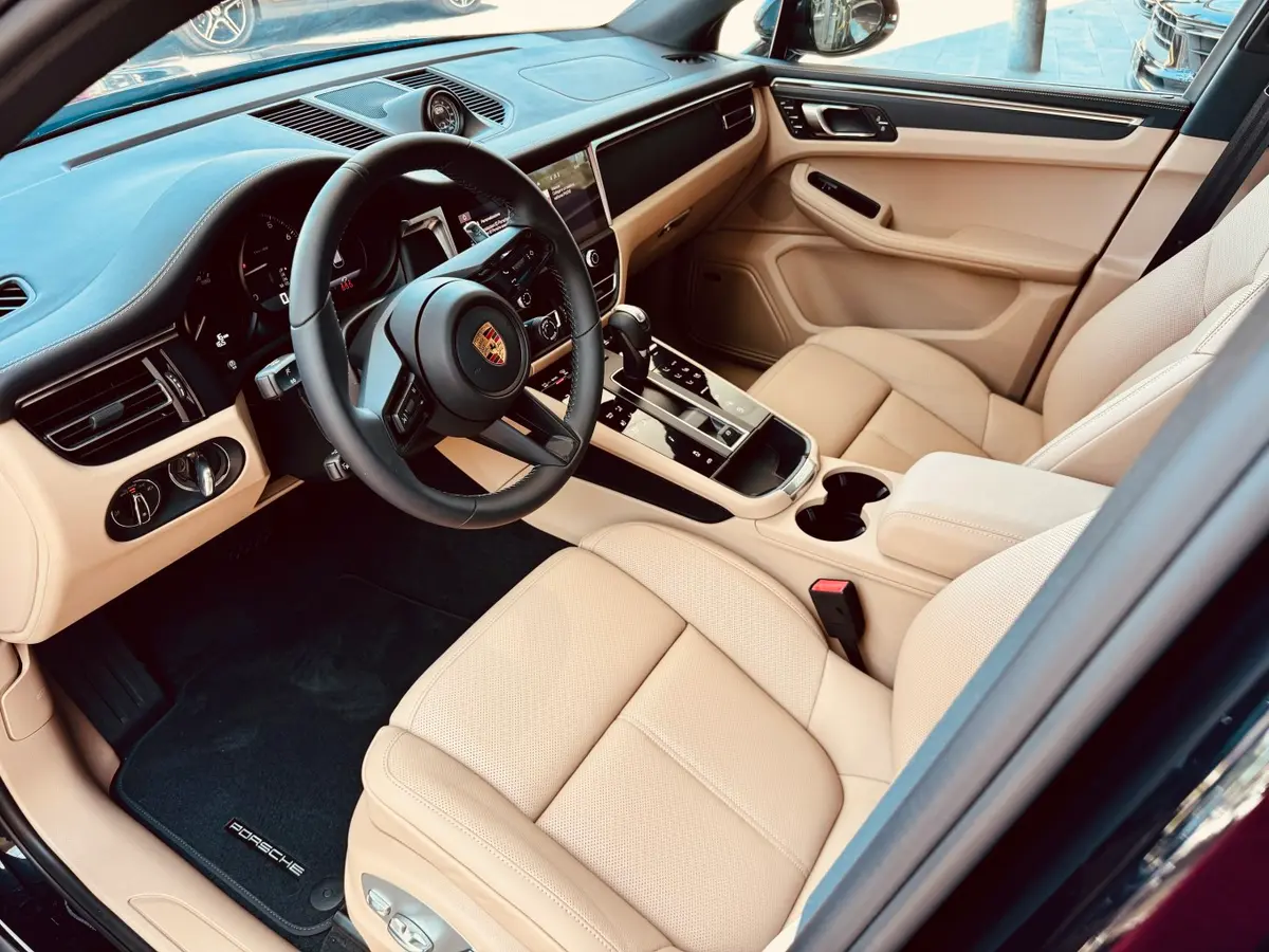 Porsche Macan 2024, front view — Super Car Rental Switzerland, Switzerland. Porsche Macan in Switzerland The Porsche Macan 2024 is available for rental in…